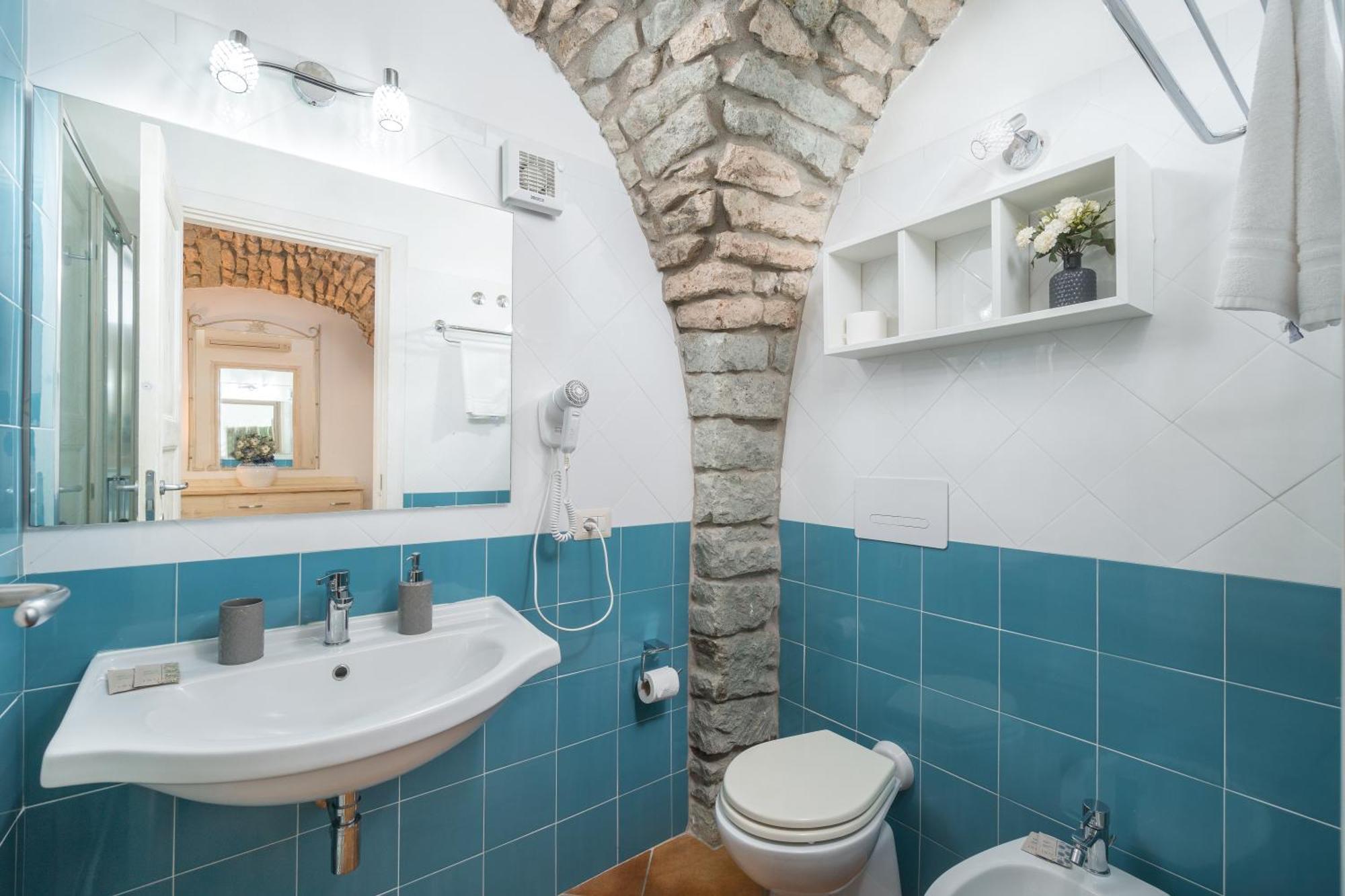 Bosa Queen House Eksteriør billede